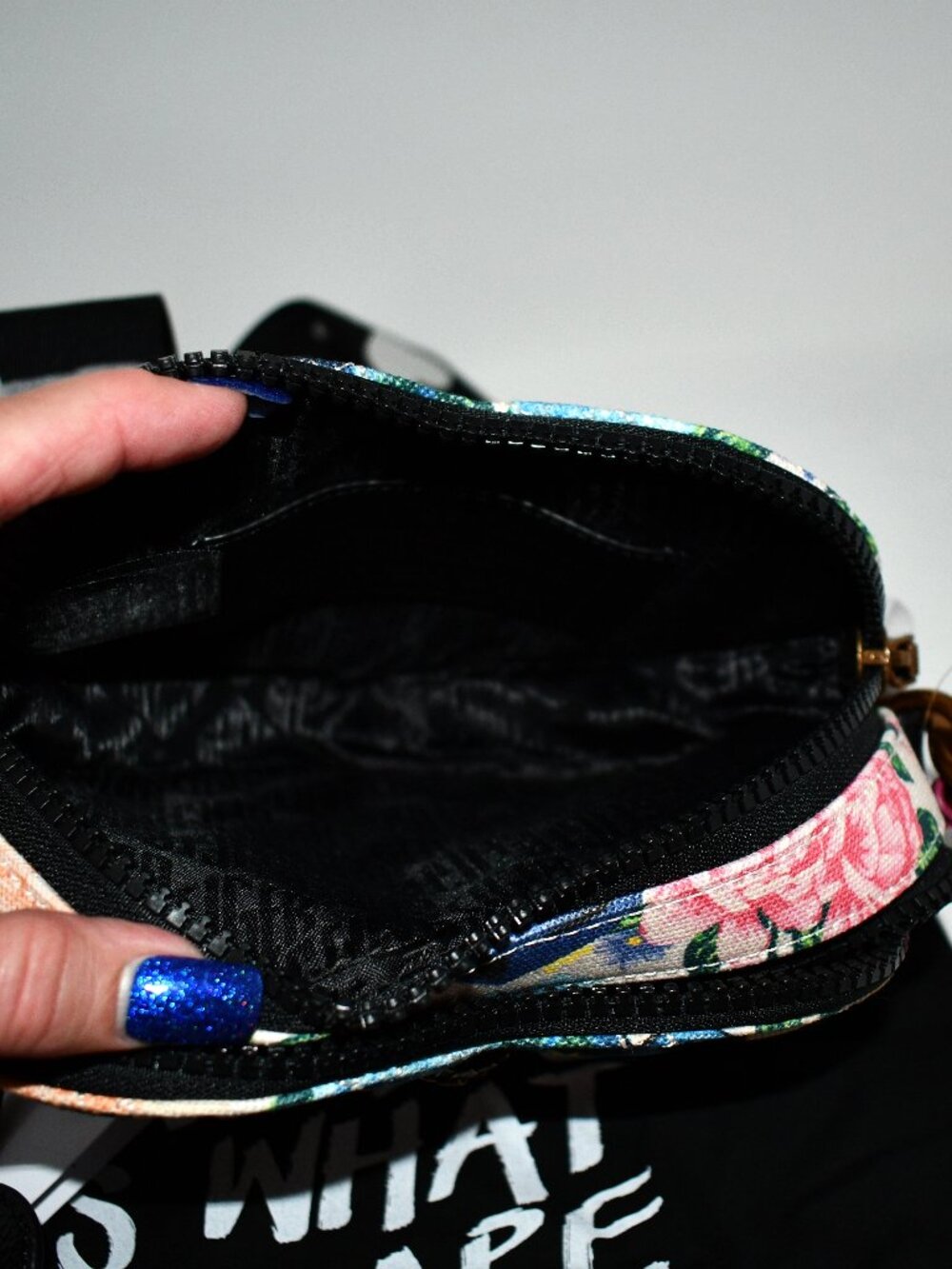 Kurt Geiger Dual Zip Southbank Heart Bag in Black Multi #5390905609 NWT - Picture 2 of 8